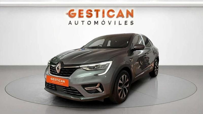 Usado Renault Arkana Zen 141 CV (103 kW) 2021 Gris SUV