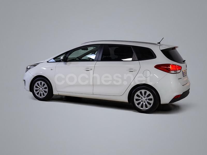 Blanco Usado 2015 Kia Carens Monovolumen | 12.900 € (Un poco caro) - Imagen 1/4