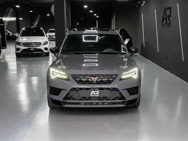 Usado Cupra Ateca 300 CV (220 kW) 2020 Gris / plata SUV