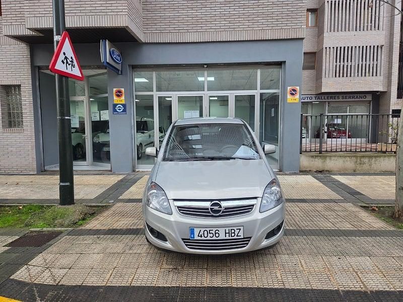 Usado Opel Zafira Enjoy Plus 115 CV (84 kW) 2011 Beige Monovolumen