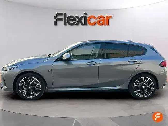 Usado BMW 120 163 CV (119 kW) 2025 Gris Utilitario