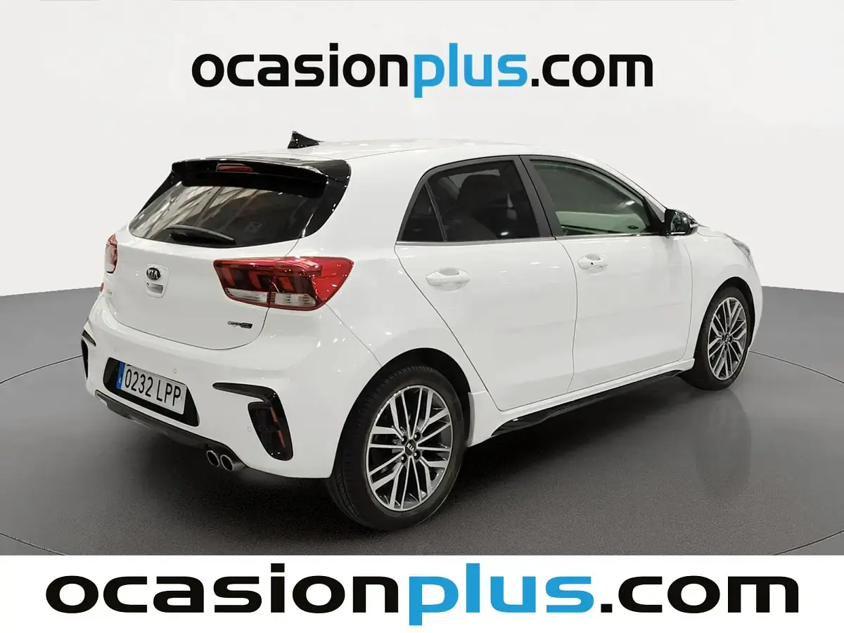 Usado Kia Rio GT-Line 84 CV (61 kW) 2021 Blanco Utilitario