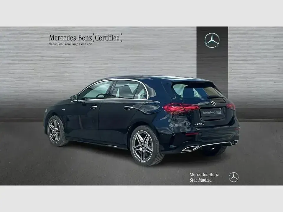 Usado Mercedes A250 218 CV (160 kW) 2025 Negro Berlina