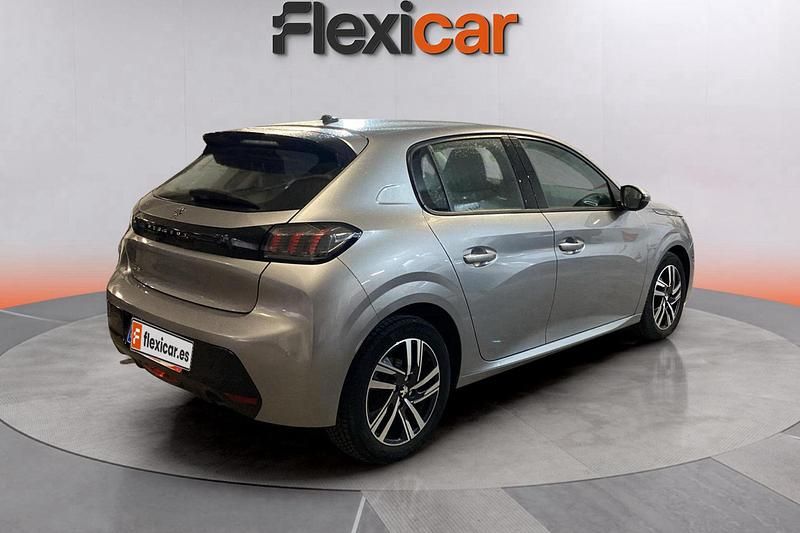 Usado Peugeot 208 Allure 101 CV (74 kW) 2020 Gris Utilitario
