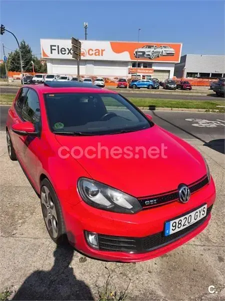Usado VW Golf VI GTI 210 CV (154 kW) 2010 Rojo Utilitario