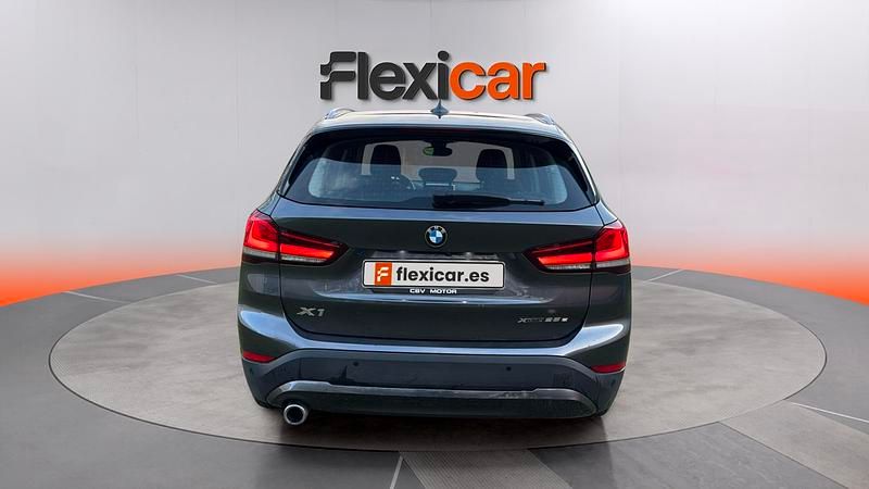 Usado BMW X1 192 CV (141 kW) 2021 Gris SUV