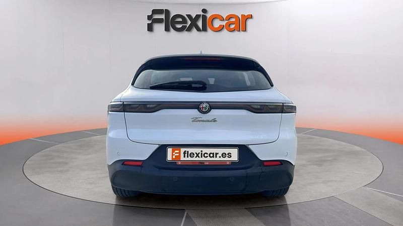 Usado Alfa Romeo Tonale Sprint 131 CV (96 kW) 2023 Blanco SUV