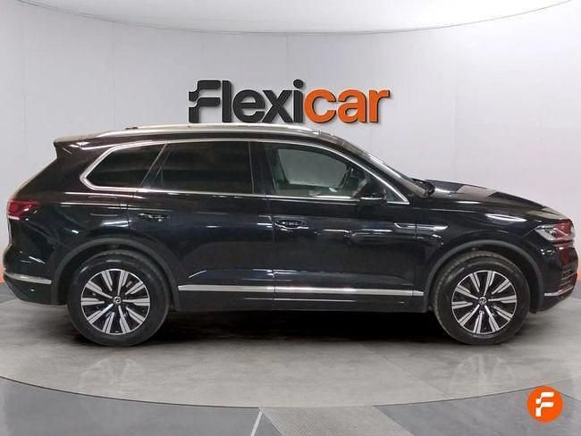 Usado VW Touareg 381 CV (280 kW) 2021 Negro SUV