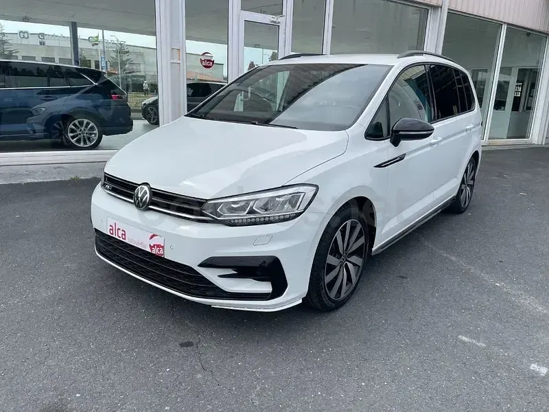 Usado VW Touran Sportline 150 CV (110 kW) 2021 Blanco Monovolumen