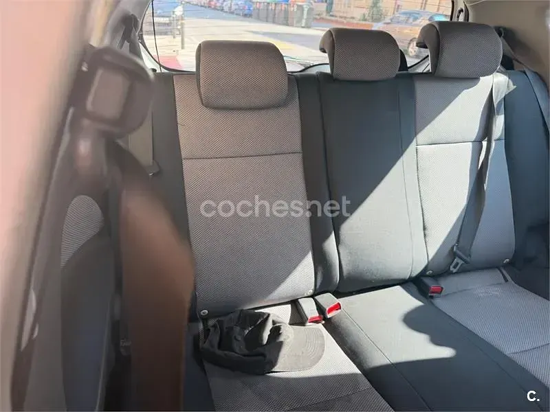 Usado Chevrolet Aveo LS 84 CV (61 kW) 2010 Blanco Berlina