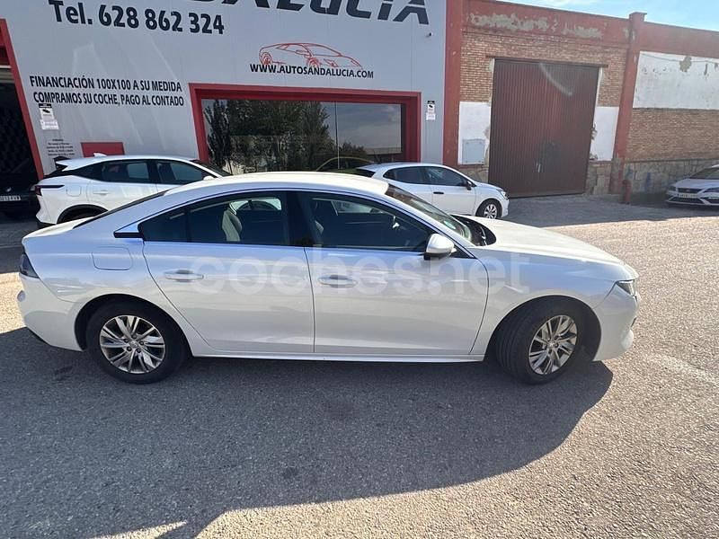 Usado Peugeot 508 Active 130 CV (95 kW) 2021 Blanco Berlina