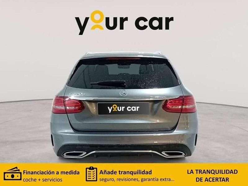 Usado Mercedes C220 194 CV (142 kW) 2020 Gris / plata Familiar