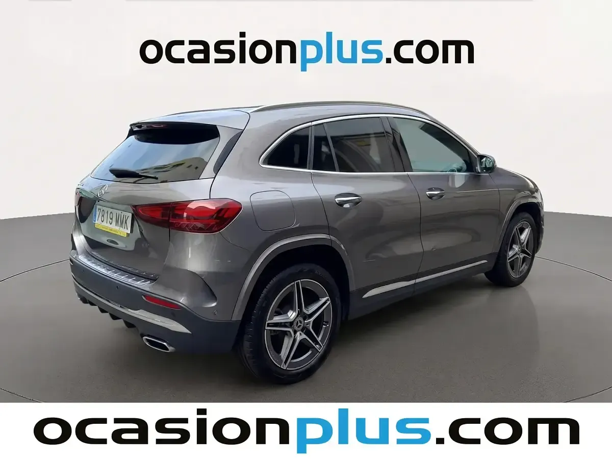 Usado Mercedes GLA250 218 CV (160 kW) 2023 Gris SUV