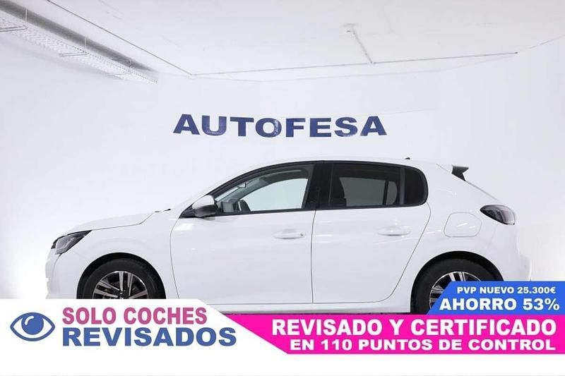 Usado Peugeot 208 Allure 101 CV (74 kW) 2021 Blanco Utilitario