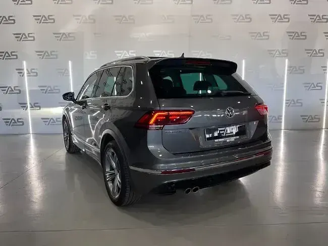 Usado VW Tiguan Advance 150 CV (110 kW) 2019 Blanco SUV