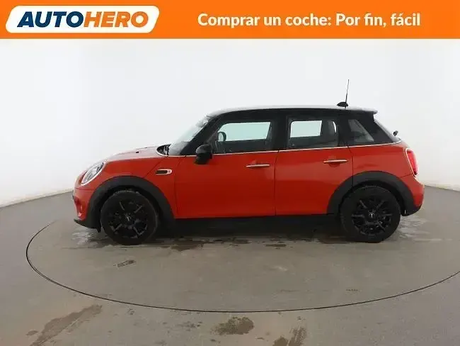 Käytetty Mini Cooper D 116 HP (85 kW) 2019 Punainen Viistoperä