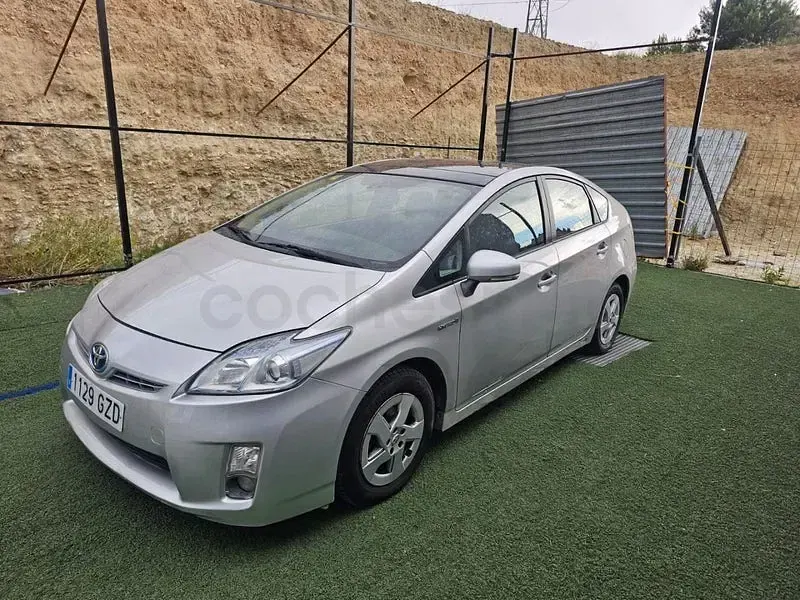 Begagnad Toyota Prius Eco 136 HK (100 kW) 2009 Grå Halvkombi