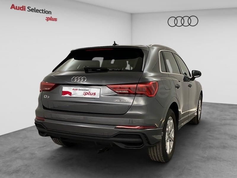 Usado Audi Q3 S-Line 150 CV (110 kW) 2022 Gris / plata SUV
