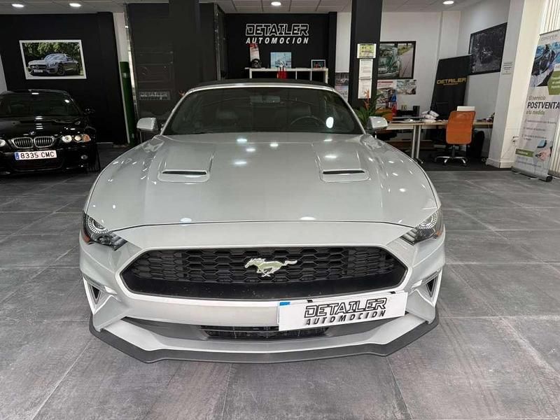 Usado Ford Mustang Convertible 314 CV (230 kW) 2018 Plateado Descapotable