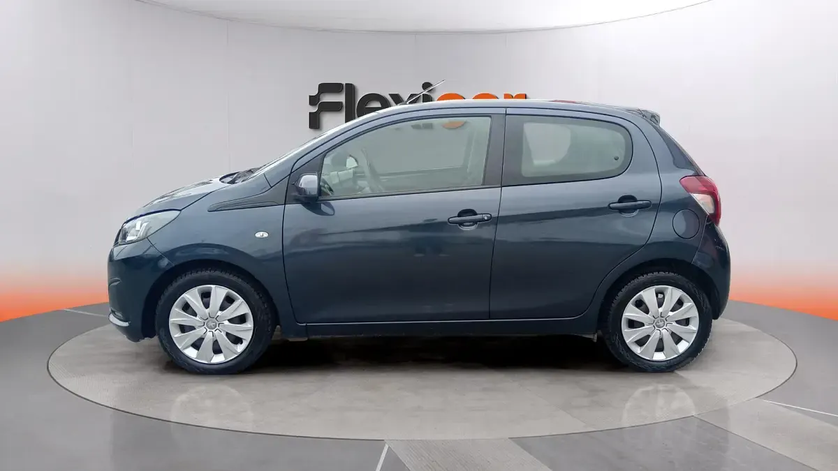 Usado Peugeot 108 Allure 82 CV (60 kW) 2018 Azul Utilitario