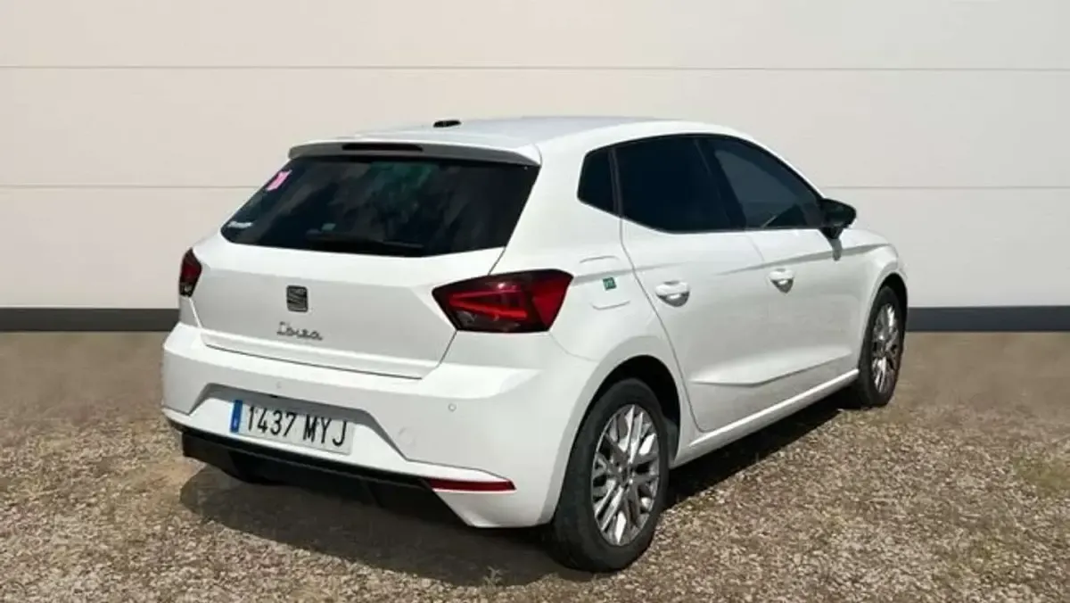 Usado Seat Ibiza XCELLENCE 116 CV (85 kW) 2025 Blanco Utilitario