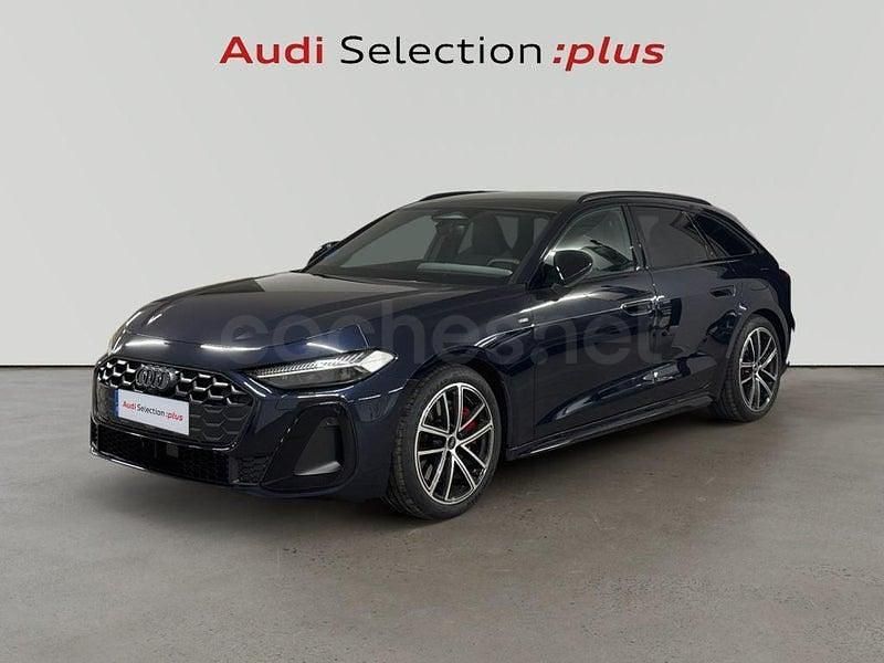 Usado Audi A5 Ambiente 299 CV (219 kW) 2025 Azul Familiar