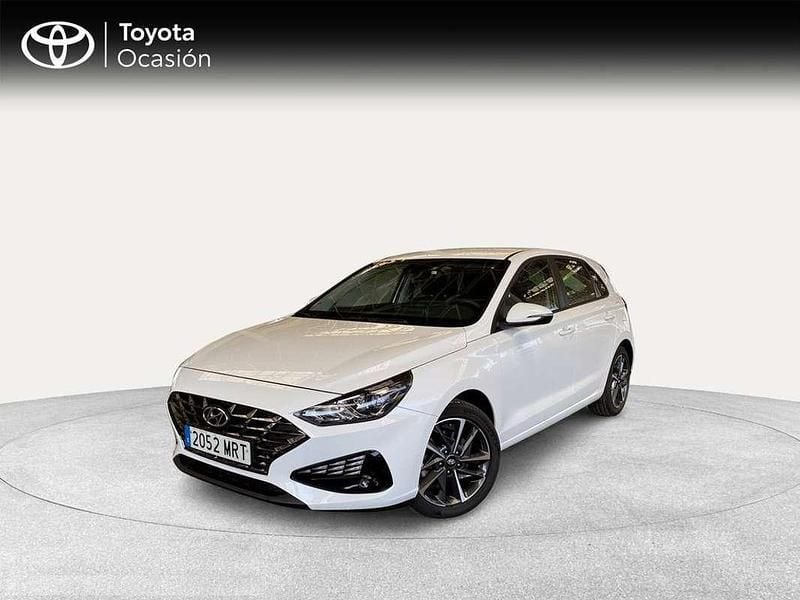 Blanco Usado 2024 Hyundai i30 Berlina | 16.360 € (Super precio) - Imagen 1/4