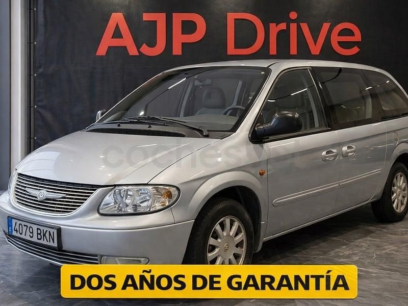 Usado Chrysler Grand Voyager 180 CV (132 kW) 2001 Gris / plata Monovolumen