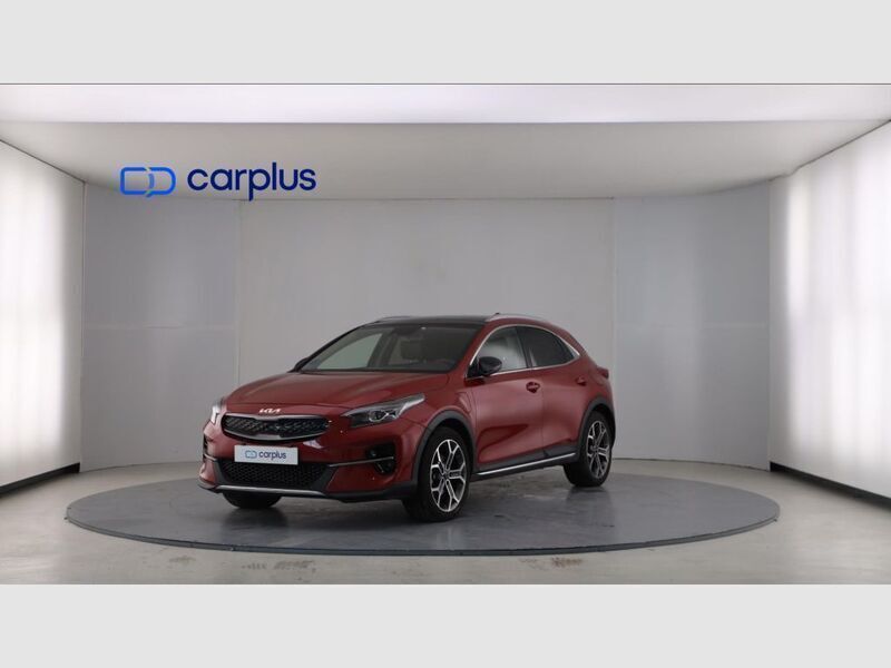 Infra red (metalizado) Usado 2022 Kia XCeed SUV | 22.490 € (Un poco caro) - Imagen 1/4