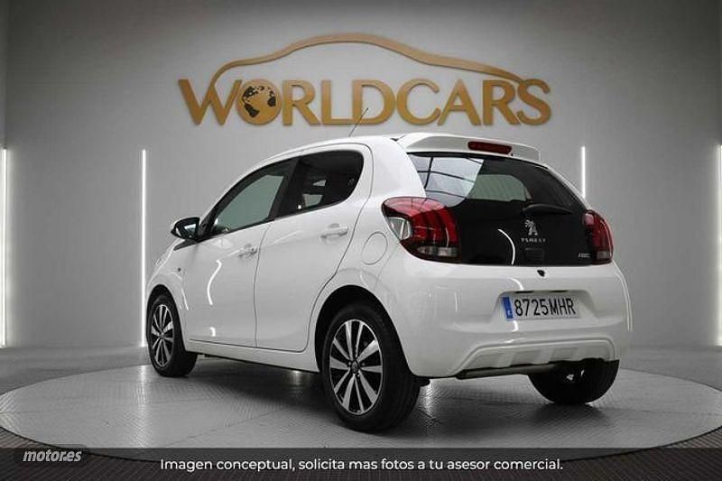 Usado Peugeot 108 Active 72 CV (52 kW) 2021 Blanco