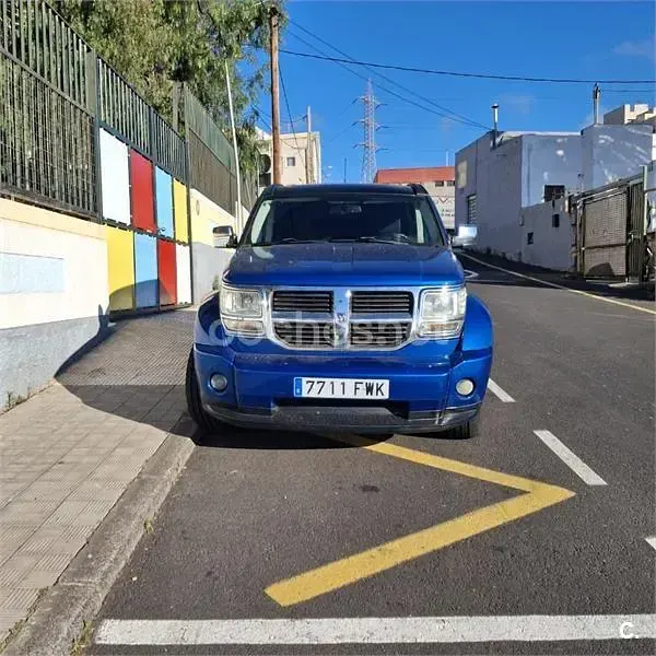Usado Dodge Nitro SXT 177 CV (130 kW) 2007 Azul SUV