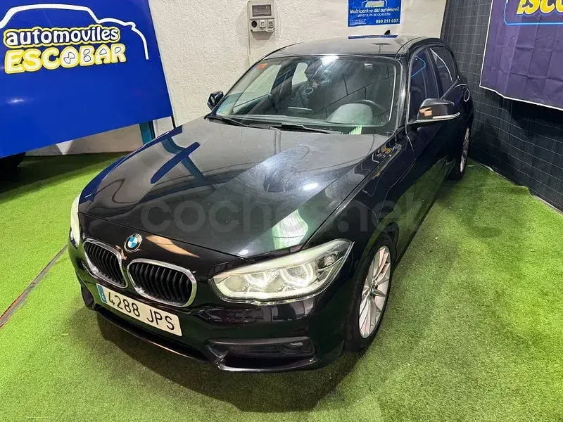 Usado BMW 118 150 CV (110 kW) 2016 Negro Utilitario