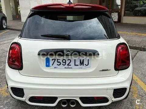 Usado Mini John Cooper Works 231 CV (169 kW) 2021 Blanco Utilitario