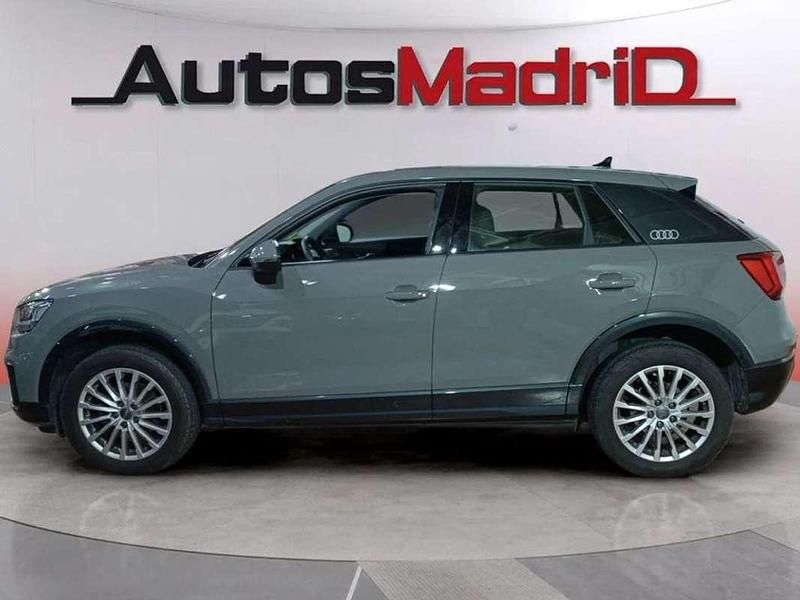 Usado Audi Q2 Design 116 CV (85 kW) 2019 Gris SUV