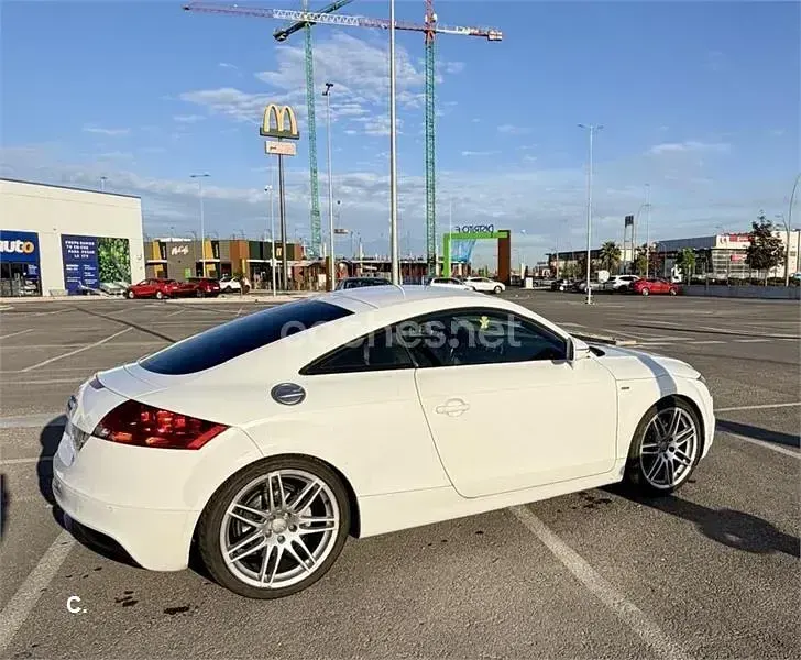 Usado Audi TT 200 CV (147 kW) 2010 Blanco Coupe