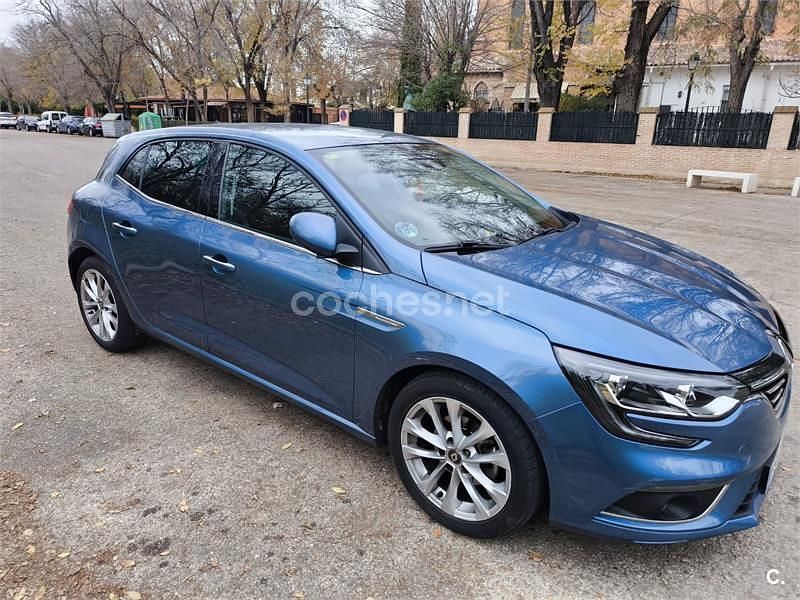 Azul Usado 2017 Renault Mégane IV Zen Berlina | 10.000 € (Buen precio) - Imagen 1/4