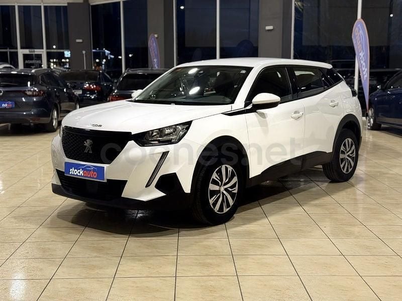 Usado Peugeot 2008 Active 110 CV (80 kW) 2021 Blanco SUV