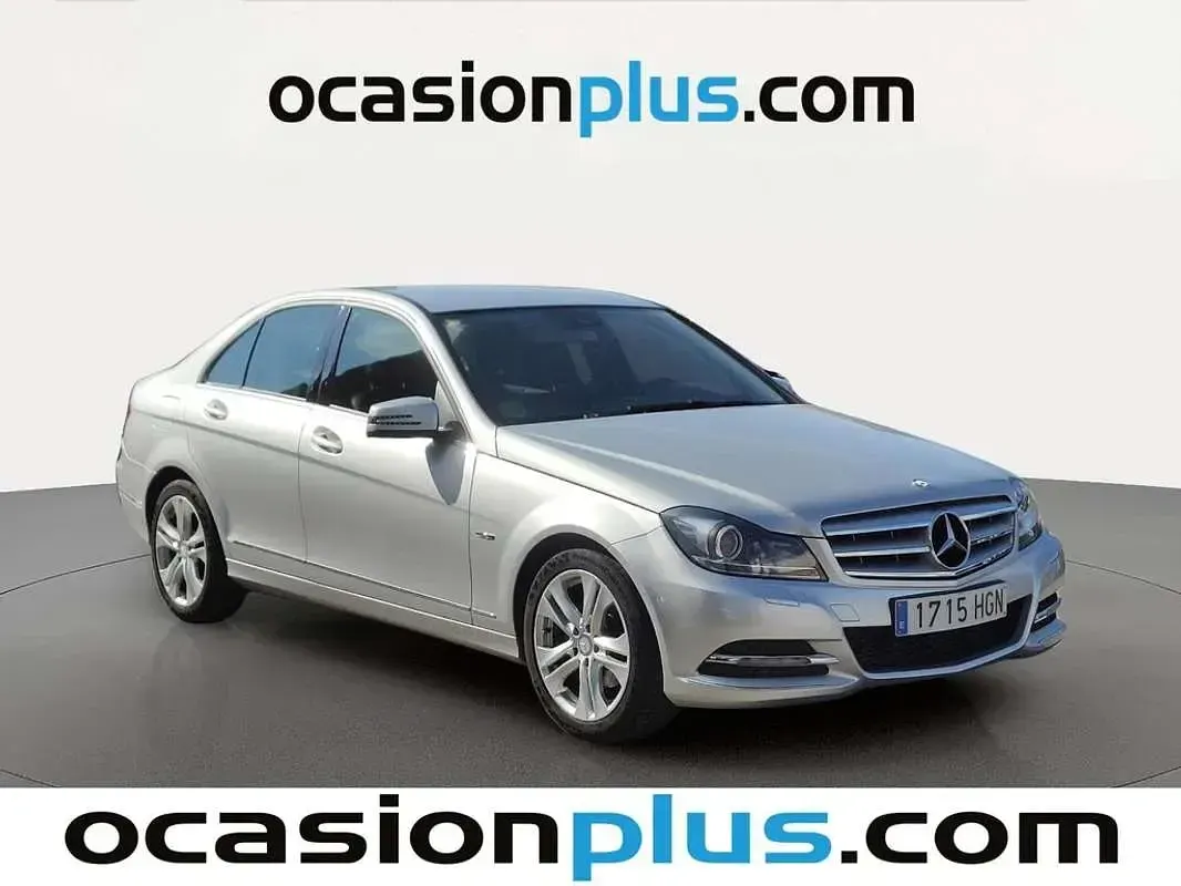 Usado Mercedes C180 Avantgarde 156 CV (114 kW) 2011 Gris Berlina