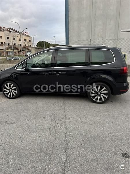 Usado VW Sharan Advance 177 CV (130 kW) 2015 Negro Monovolumen