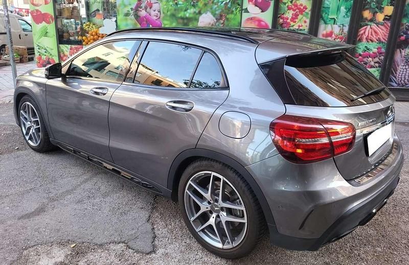 Usado Mercedes GLA45 AMG AMG 381 CV (280 kW) 2018 Gris SUV