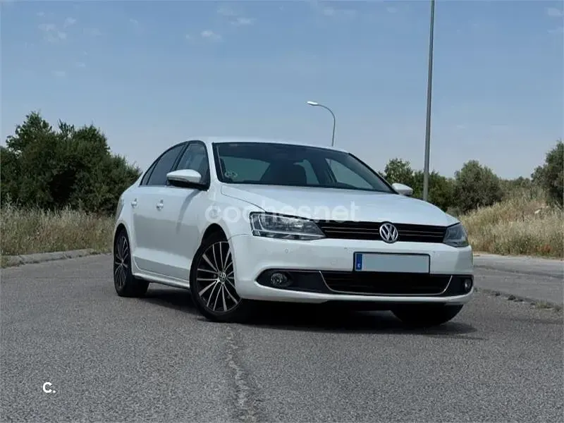 Usado VW Jetta Sport 140 CV (102 kW) 2012 Blanco Berlina