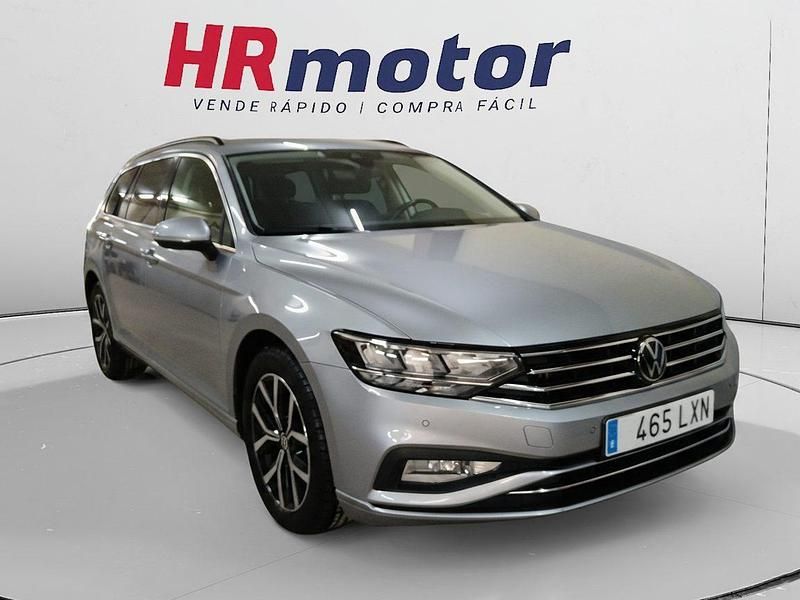 Usado VW Passat Executive 150 CV (110 kW) 2022 Familiar
