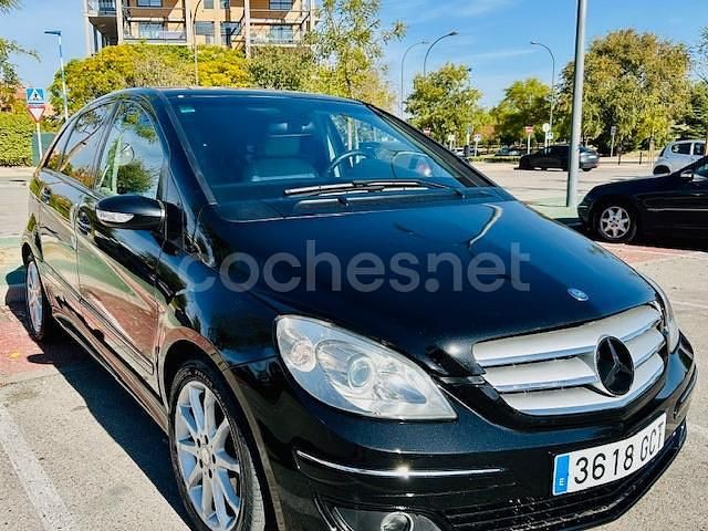 Negro Usado 2008 Mercedes B200 Monovolumen | 5900 € (Precio justo) - Imagen 1/4