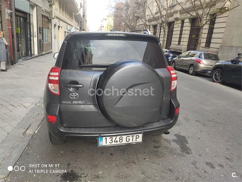 Usado Toyota RAV4 Advance 150 CV (110 kW) 2010 Gris / plata SUV
