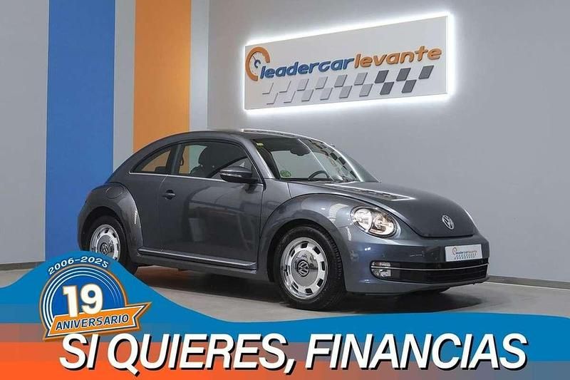 Gris Usado 2016 VW Beetle Design Berlina | 13.900 € (Precio justo) - Imagen 1/4
