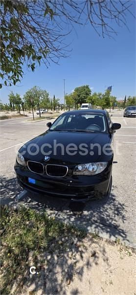 Negro Usado 2010 BMW 116 Utilitario | 5100 € (Precio justo) - Imagen 1/4