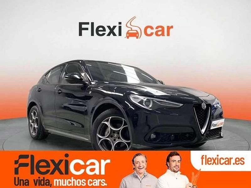 Negro Usado 2022 Alfa Romeo Stelvio Veloce SUV | 29.670 € (Un poco caro) - Imagen 1/4
