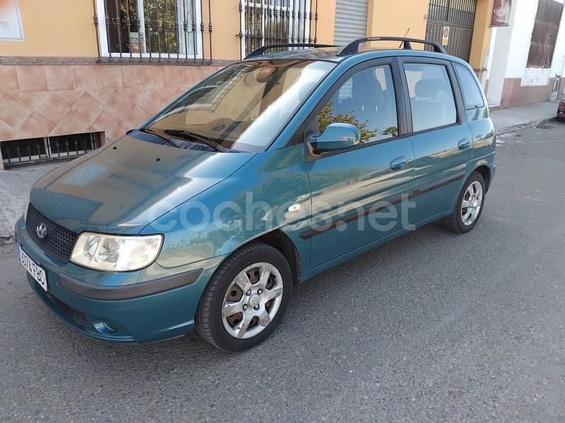 Verde Usado 2009 Hyundai Matrix GLS Monovolumen | 3300 € - Imagen 1/4