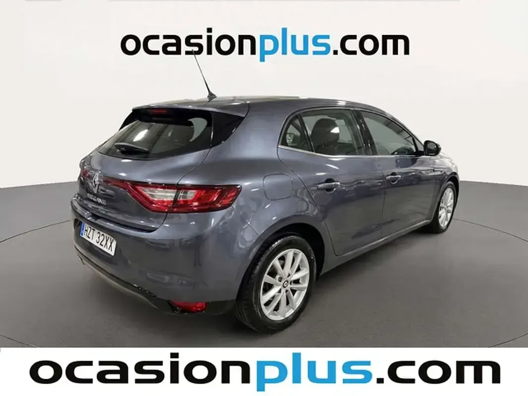 Usado Renault Mégane IV Zen 110 CV (80 kW) 2017 Gris Utilitario