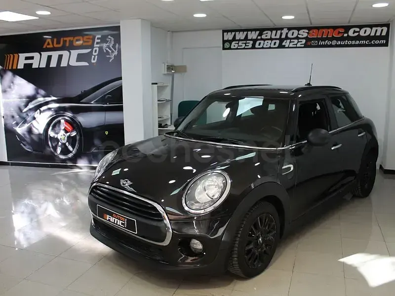 Usado Mini One D 95 CV (69 kW) 2016 Negro Utilitario